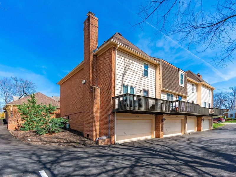 5733 N High Street, Worthington, OH 43085 Photo 43