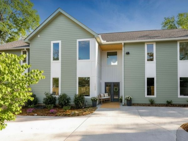 1208B McGavock Pike, Nashville, TN 37216