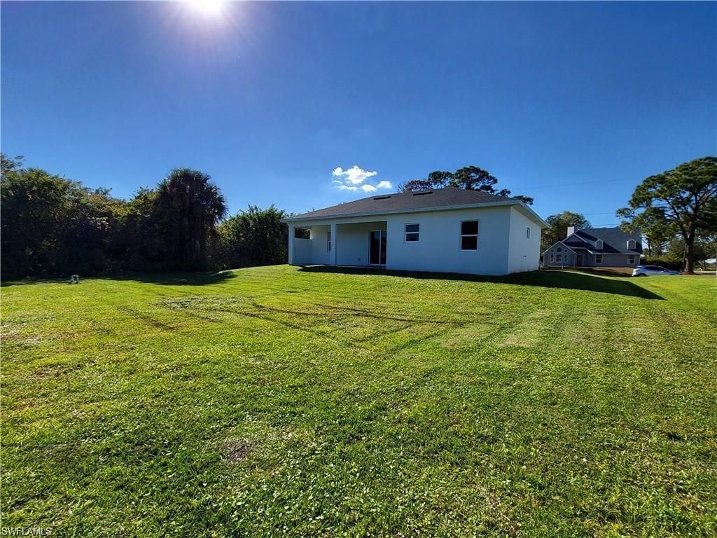 6048 Stratton Rd, Fort Myers, FL 33905 Photo