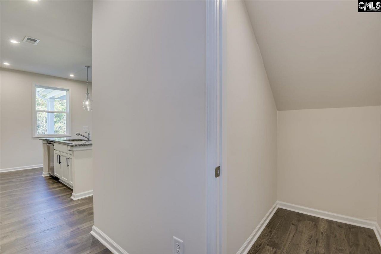 258 Summer Orchard Drive Photo 13