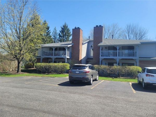 3054 Town Center Road , Baldwinsville, NY 13027