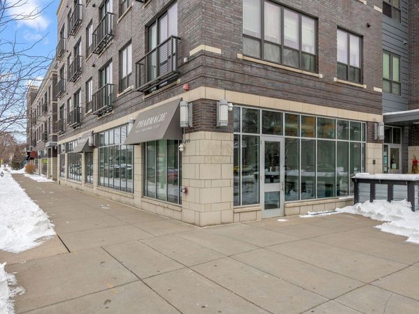 2743 Lyndale Avenue S, Unit 1B, Minneapolis, MN 55408