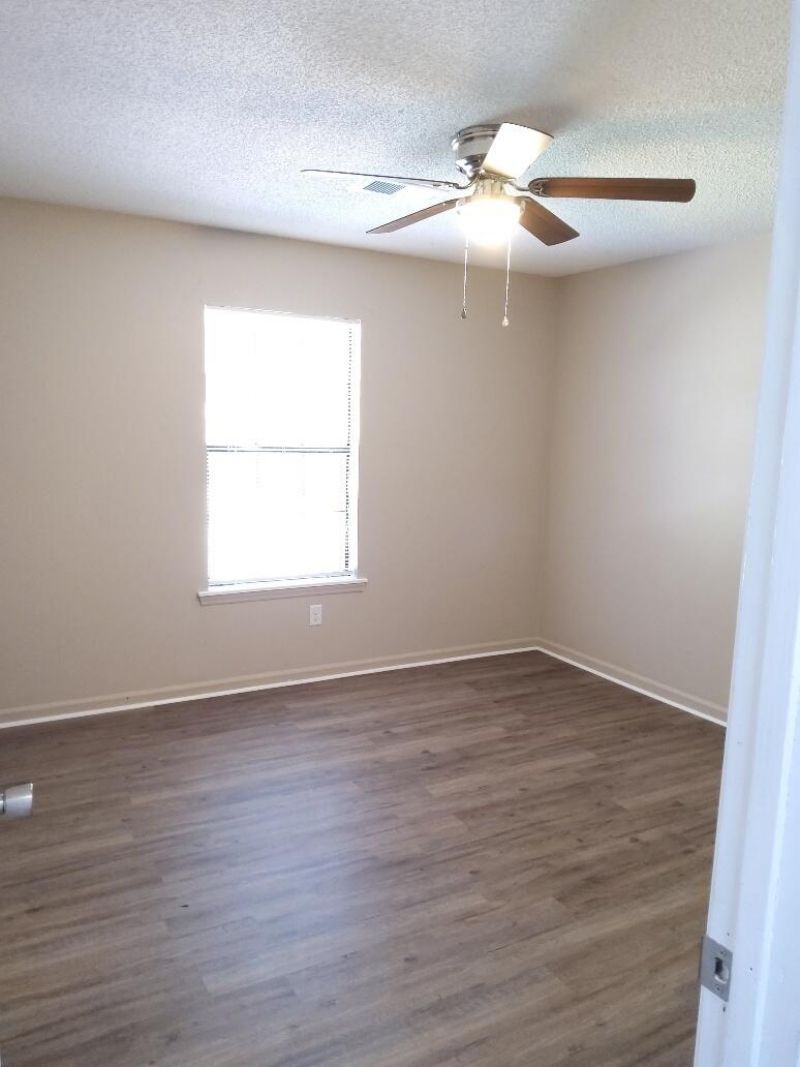 137 Susan Drive Photo 13