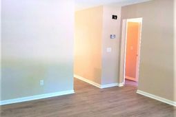 137 Susan Drive photo 4