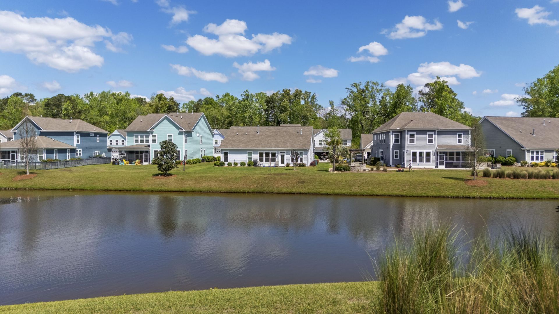 364 Weston Hall Drive Photo 32