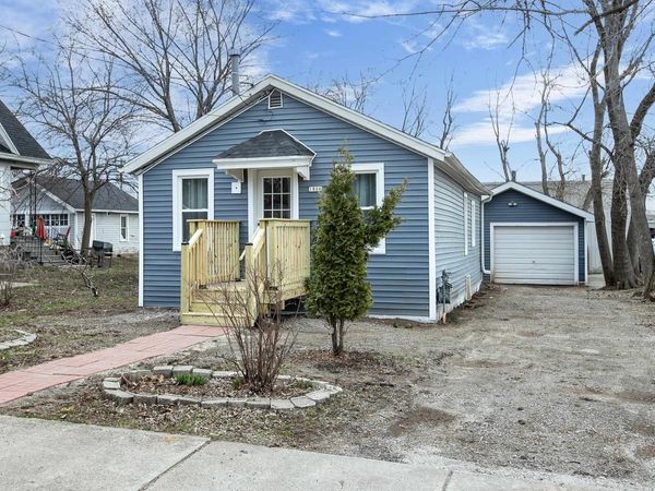 1806 ASHLAND STREET, Oshkosh, WI 54901