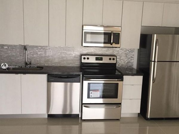 4600 NW 79th Ave, Unit 1B, Doral, FL 33166