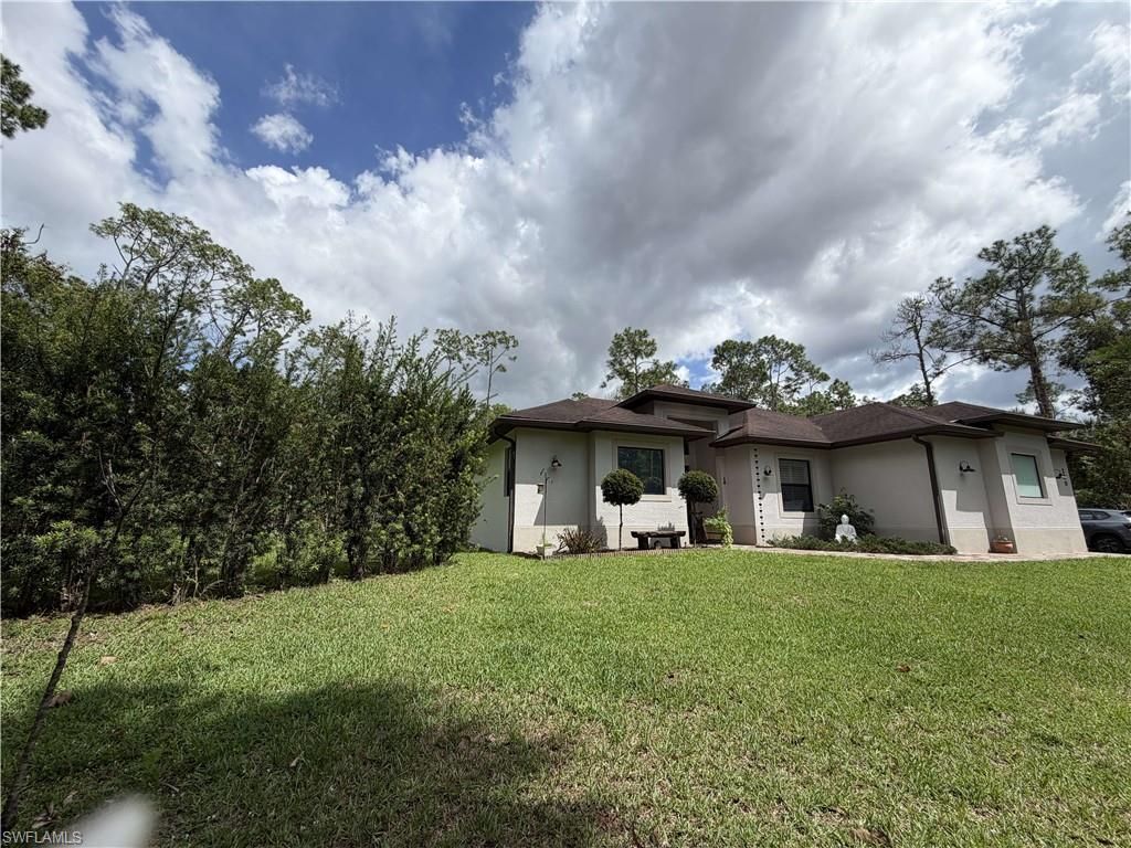 190 2nd St Se, Naples, FL 34117 Photo