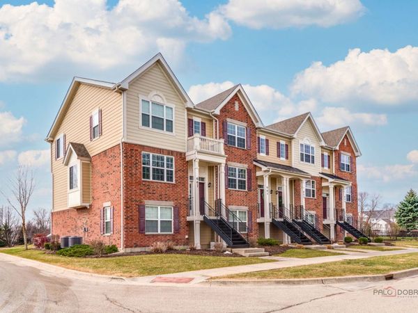 667 Hickory Street, Mundelein, IL 60060