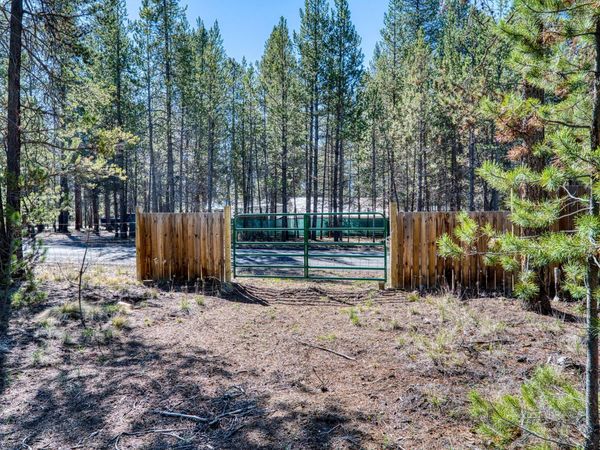 0 Pine Crest Lane, Unit 1800, La Pine, OR 97739