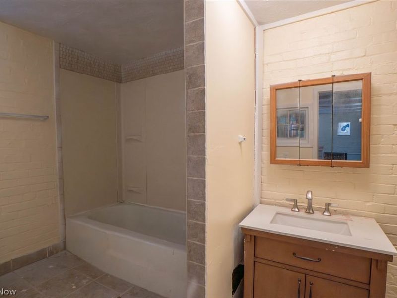 79 Beck Avenue, Akron, OH 44302 Photo 44