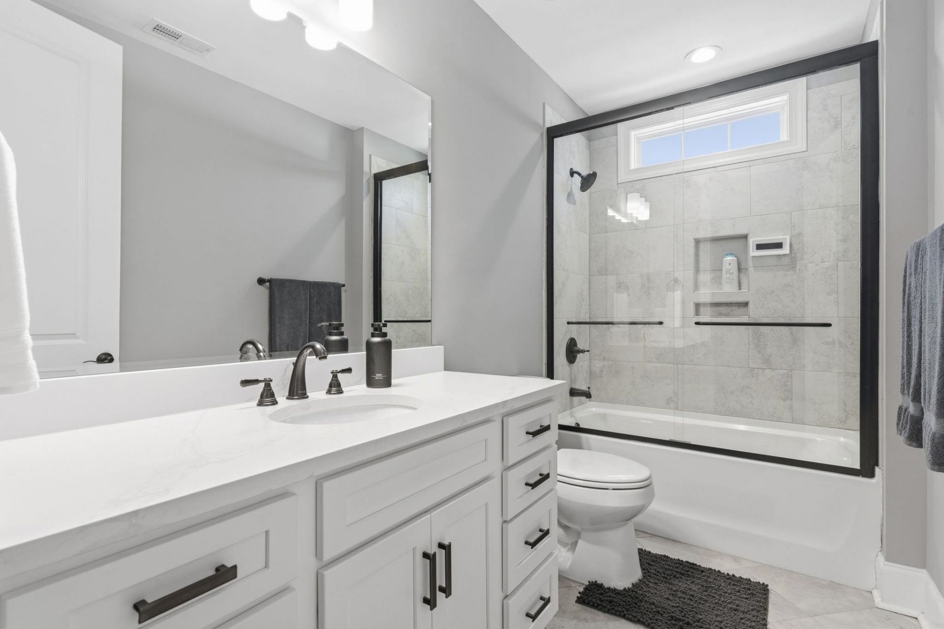 1100 Marsh View Dr. Photo 24