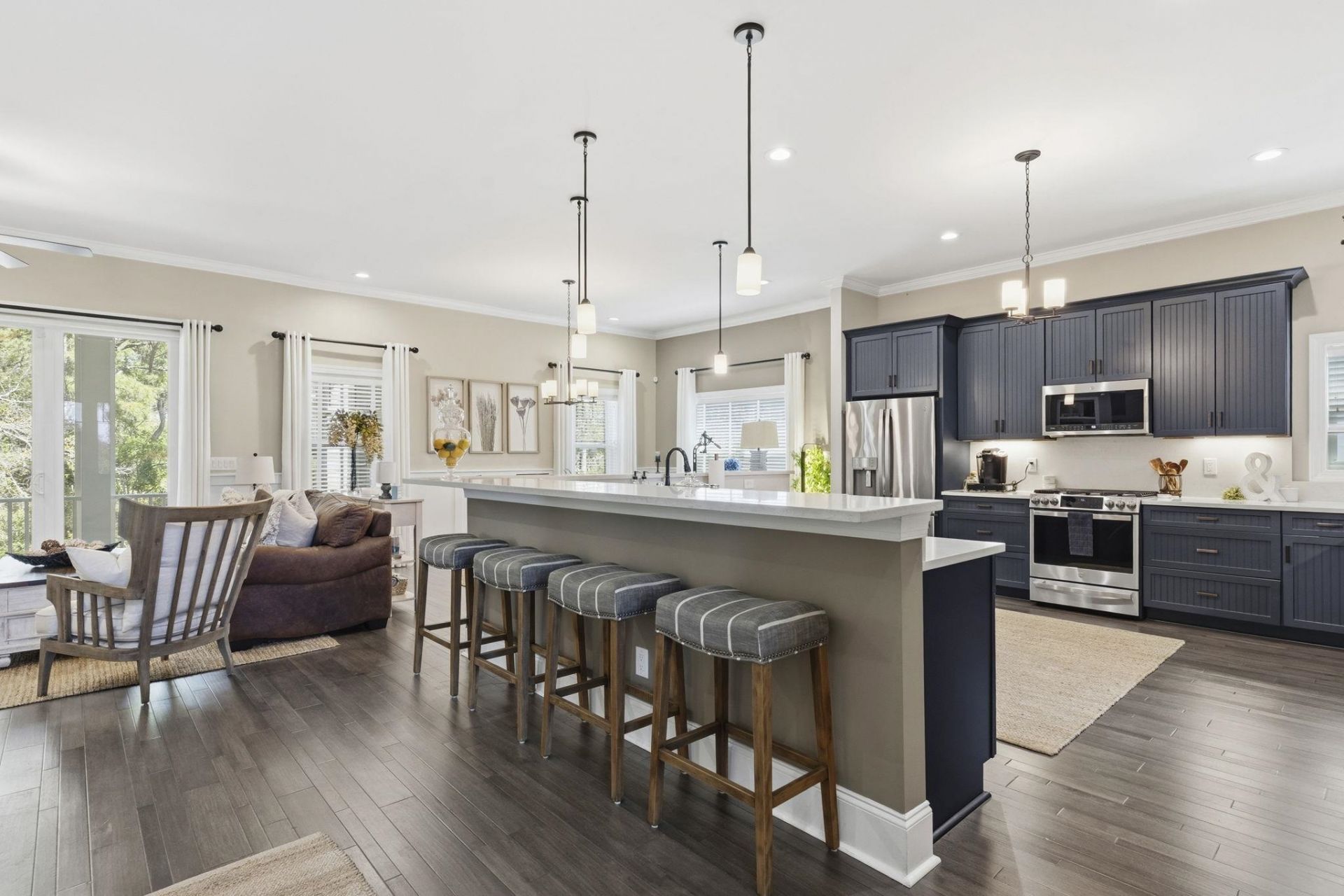 1100 Marsh View Dr. Photo 6