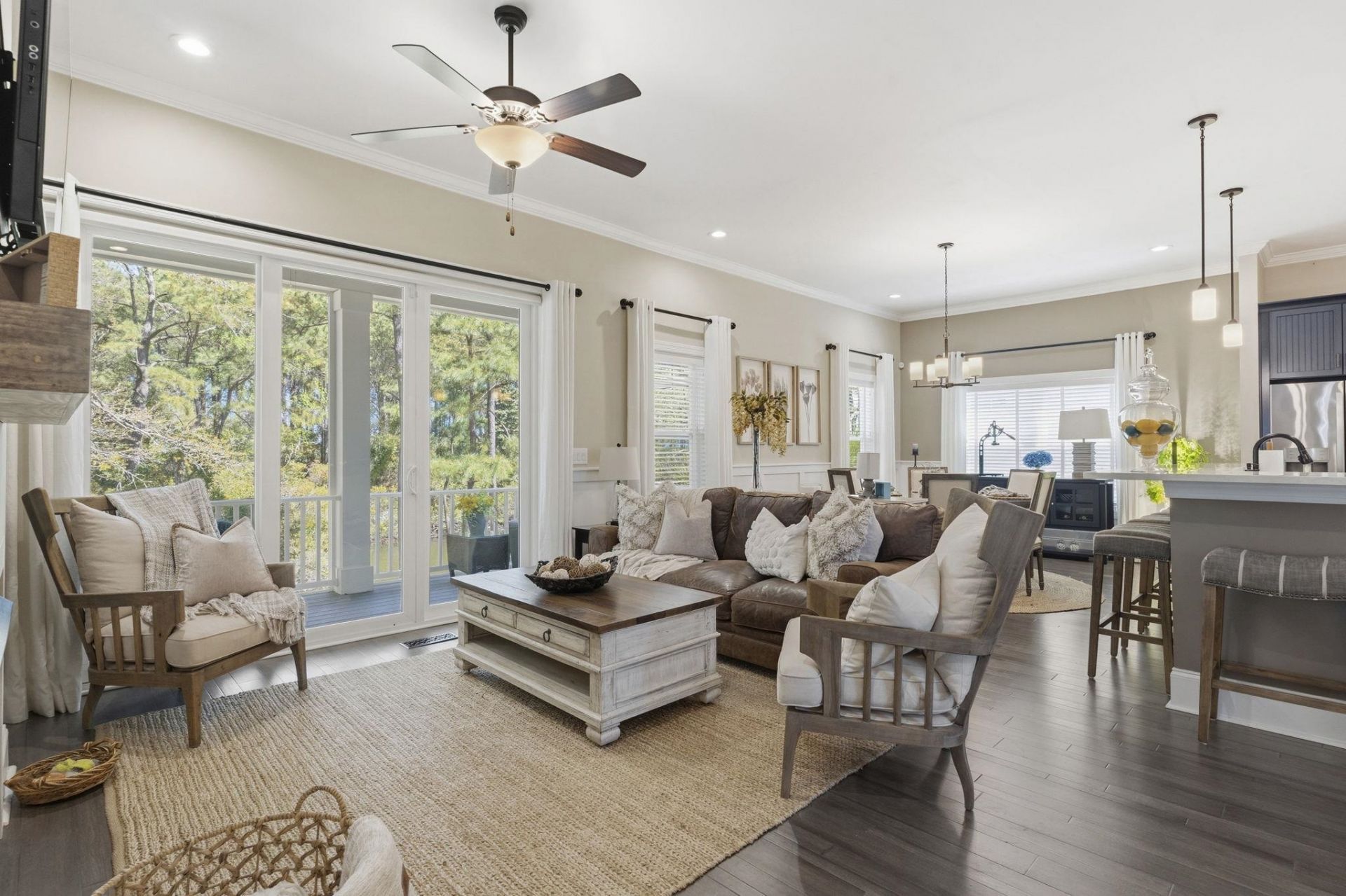 1100 Marsh View Dr. Photo 8