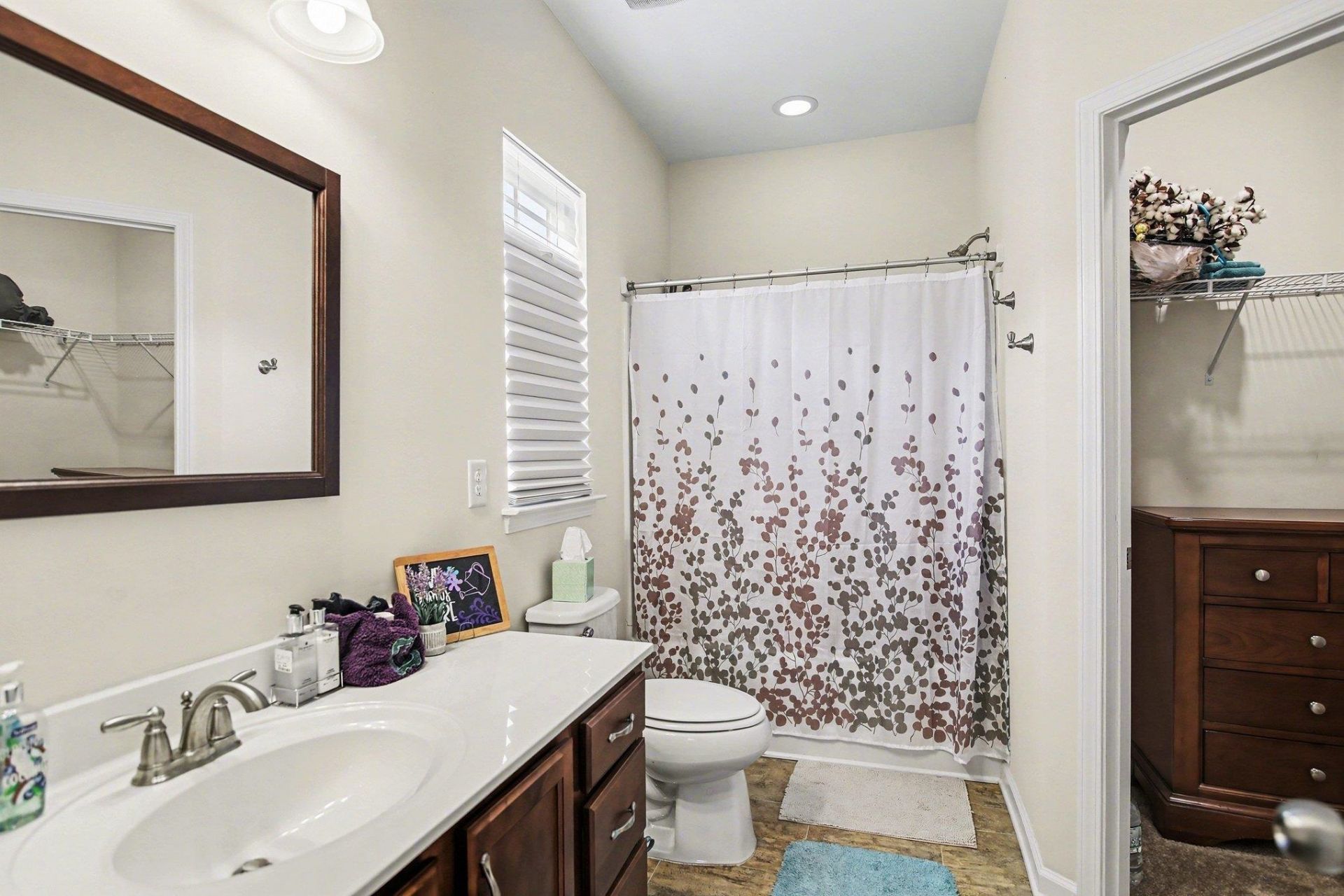 605 Queen Palm Ct.  Photo 22