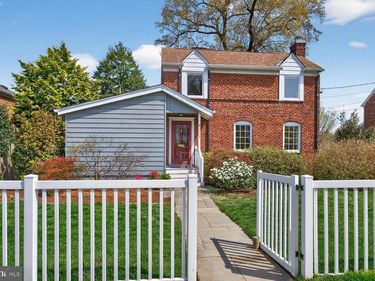 2633 N FLORIDA STREET, ARLINGTON, VA 22207