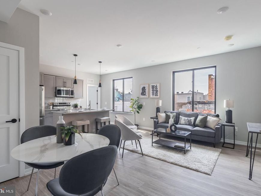 1205 S 15th Street, Unit 2B, Philadelphia, PA 19146 Main Photo