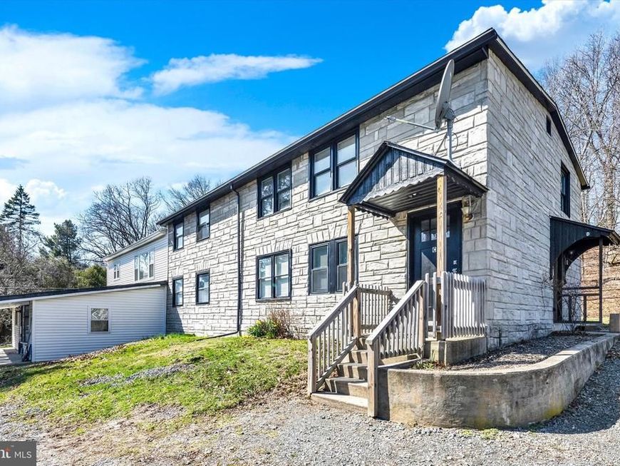 24 Tulip Lane, Fleetwood, PA 19522 Main Photo