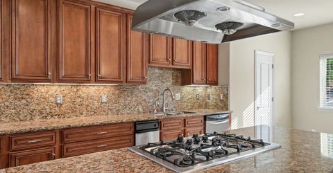 10569 Ridgecrest Dr, Jackson, CA 95642 Photo