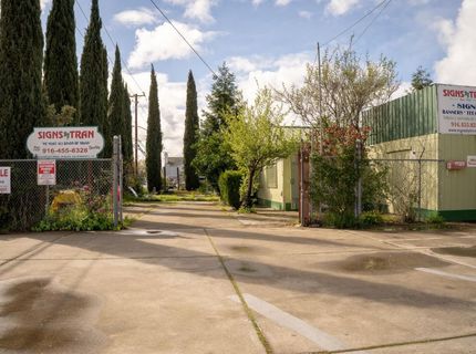 4518 Martin Luther King Jr Blvd, Sacramento, CA 95820 Photo