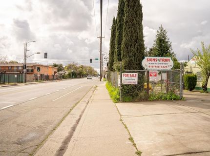 4518 Martin Luther King Jr Blvd, Sacramento, CA 95820 Photo