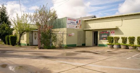 4518 Martin Luther King Jr Blvd, Sacramento, CA 95820 Photo