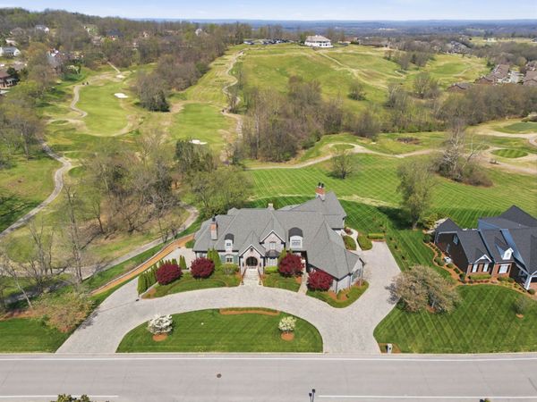 517 Ridgecrest Ln , Lebanon, TN 37087