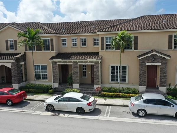17042 SW 95th Terrace, Miami, FL 33196