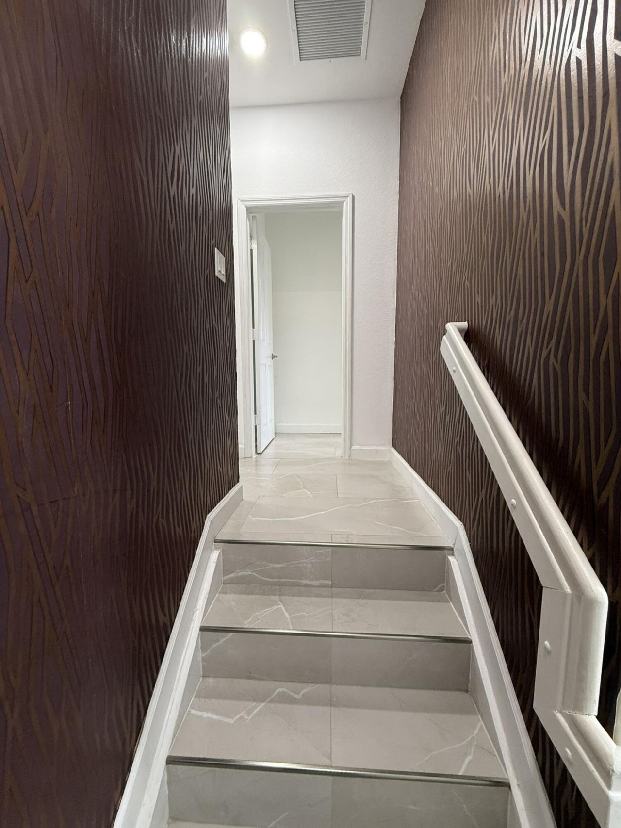 17042 SW 95th Terrace, Miami, FL 33196 Photo