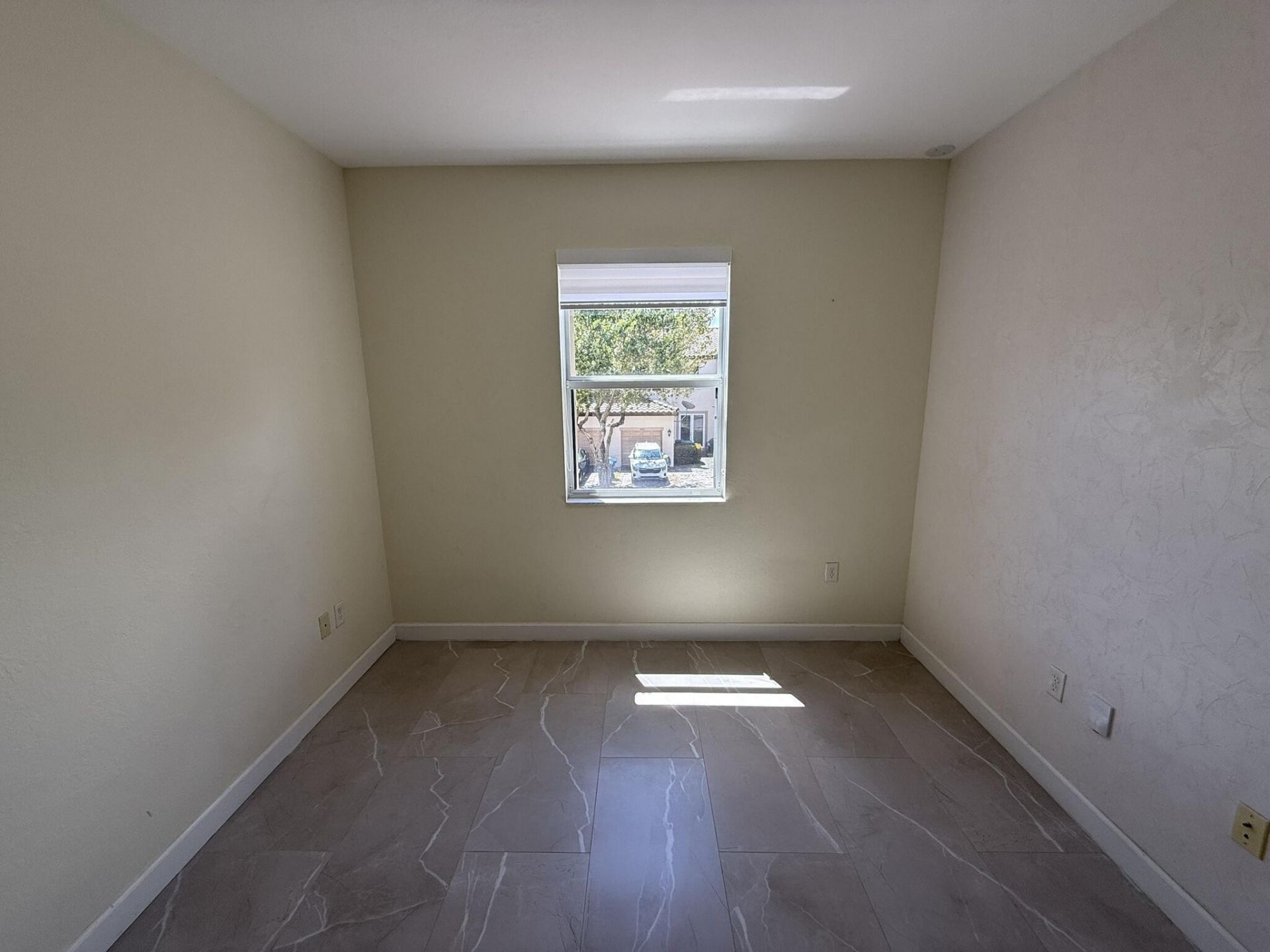 17042 SW 95th Terrace, Miami, FL 33196 Photo