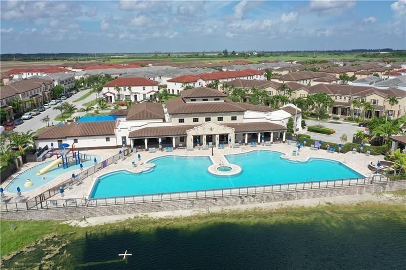 17042 SW 95th Terrace, Miami, FL 33196 Photo