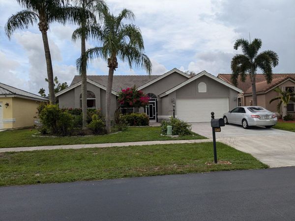 12668 White Coral Drive, Wellington, FL 33414