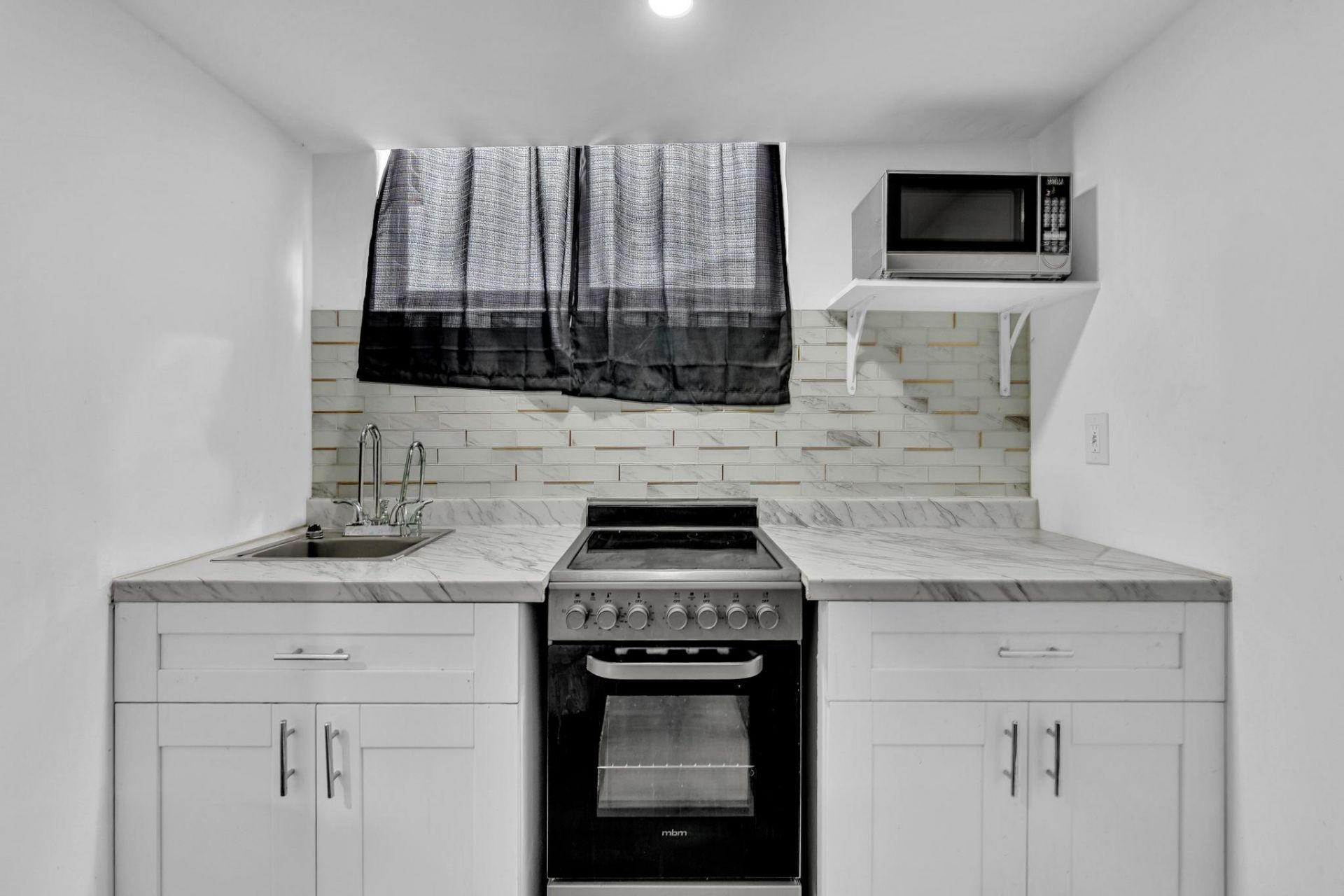 7521 NW 15th Avenue, Miami, FL 33147 Photo