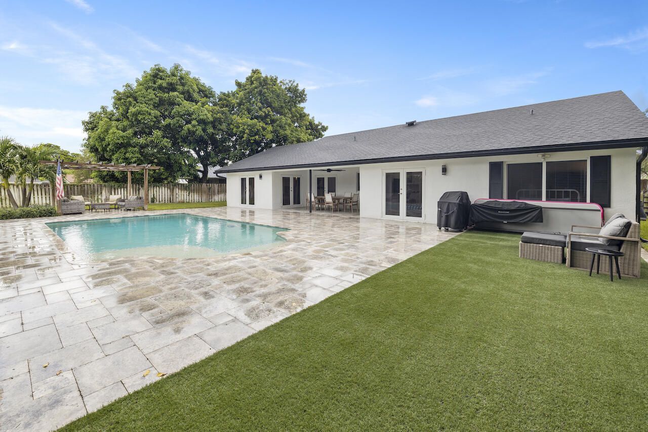 1145 Hickory Trail, Wellington, FL 33414 Photo