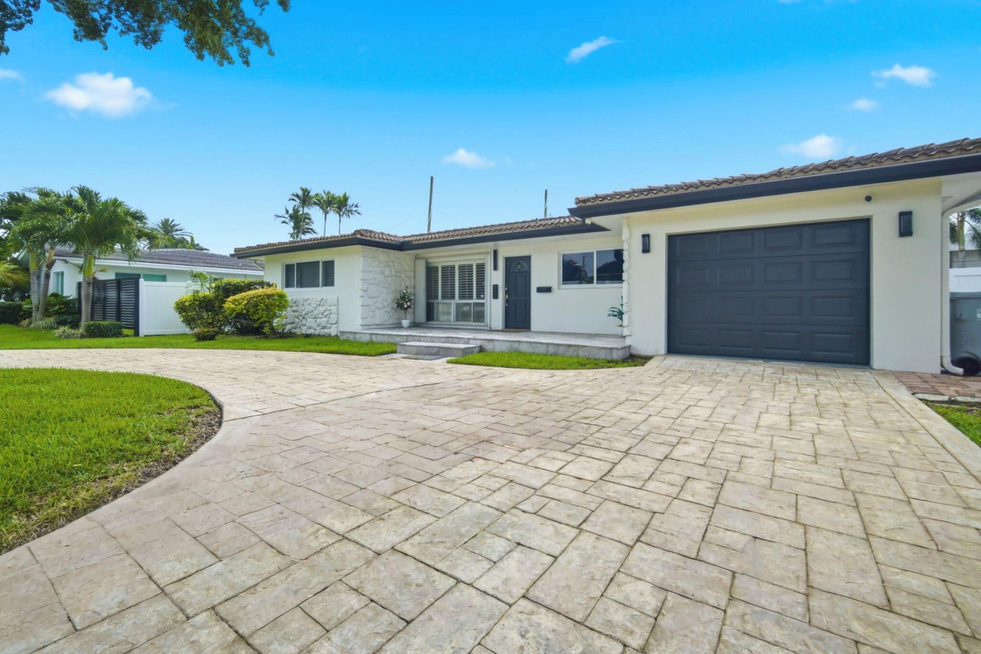 2740 SE 7th Street, Pompano Beach, FL 33062 Photo