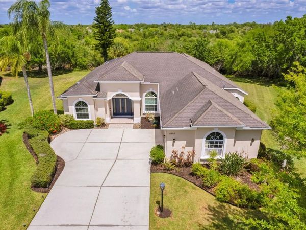 10905 BULLRUSH TERRACE , LAKEWOOD RANCH, FL 34202