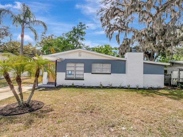 7015 FILBERT LANE , TAMPA, FL 33637