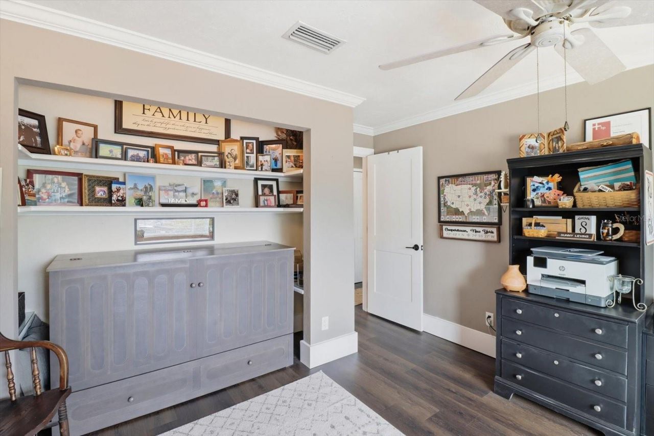 1637 SE Paradise Circle , Unit 204, Crystal River, FL 34429 Photo