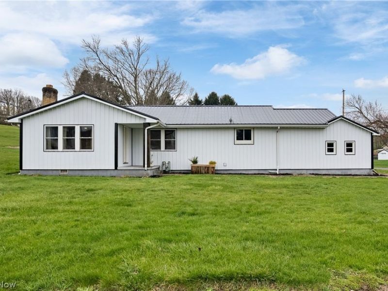 11020 Montgomery Road , Kensington, OH 44427 Photo 1