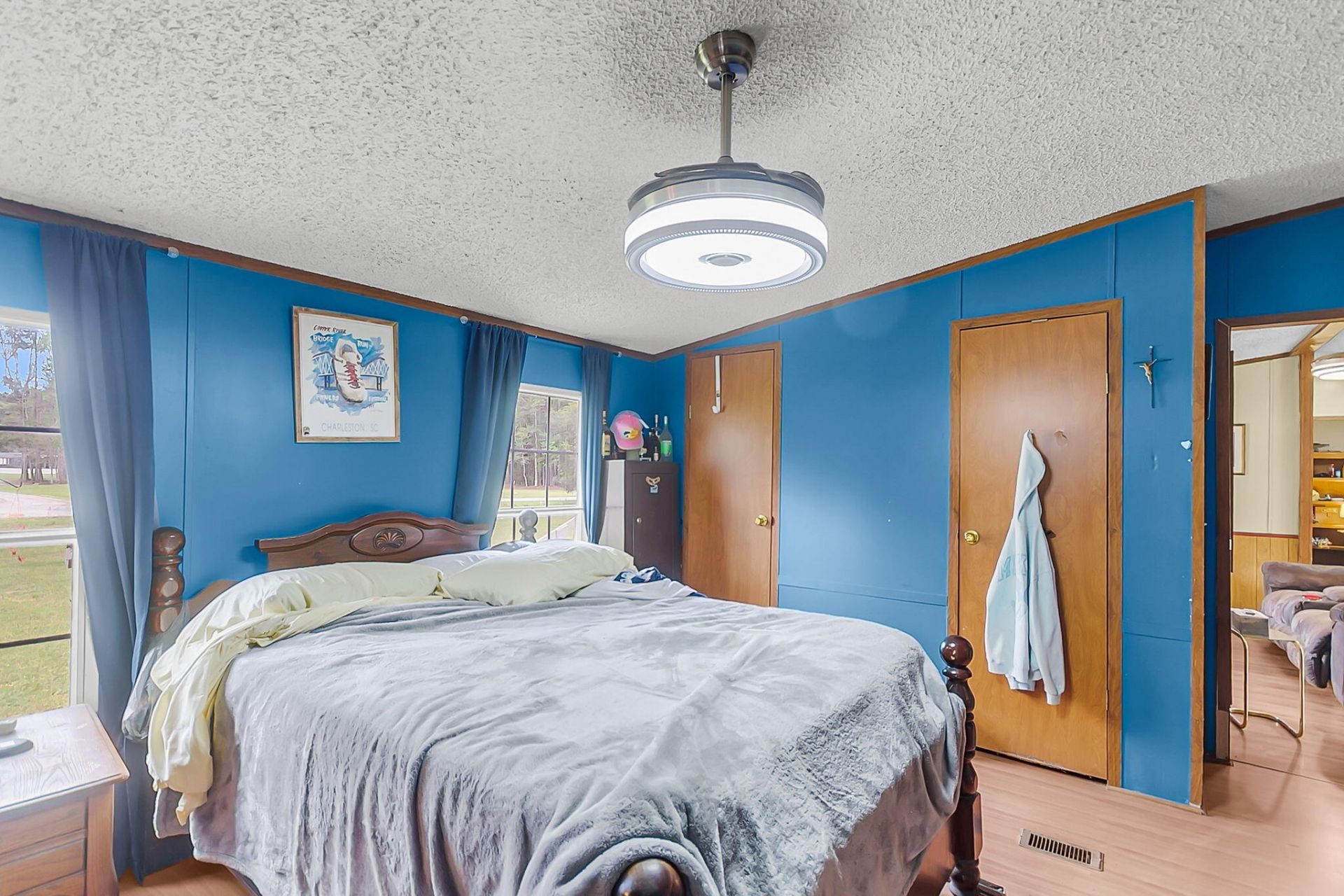 147 Saint Michaels Place Photo 11