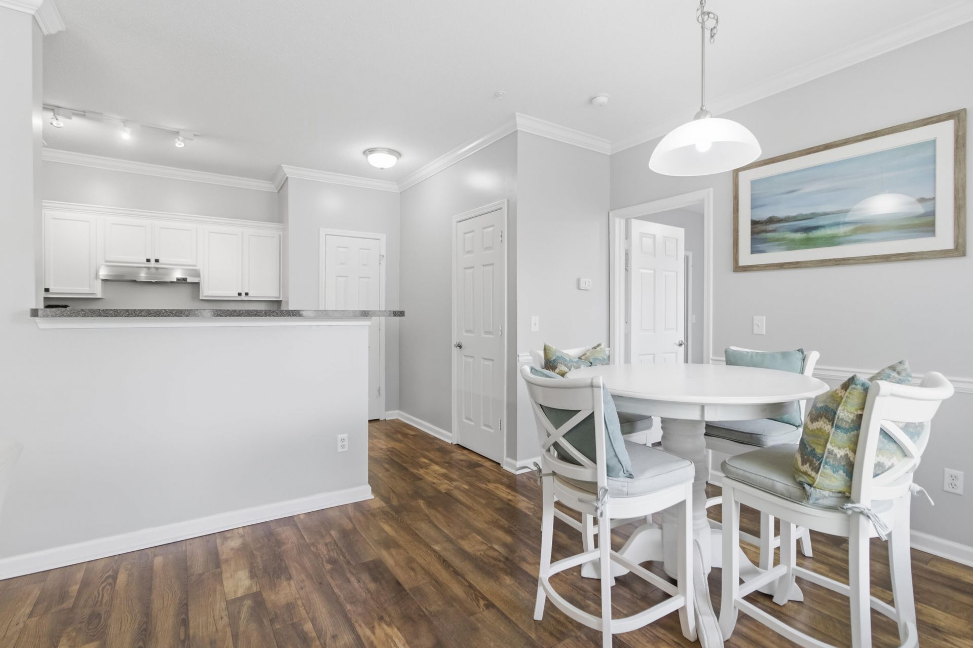 45 Sycamore Avenue Photo 12