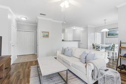 45 Sycamore Avenue photo 4