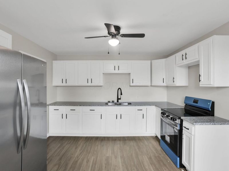 2737 Gibson Drive, Columbus, OH 43207 Photo 18