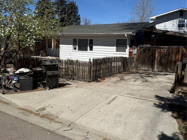 335 E 11th Street, Loveland, CO 80537