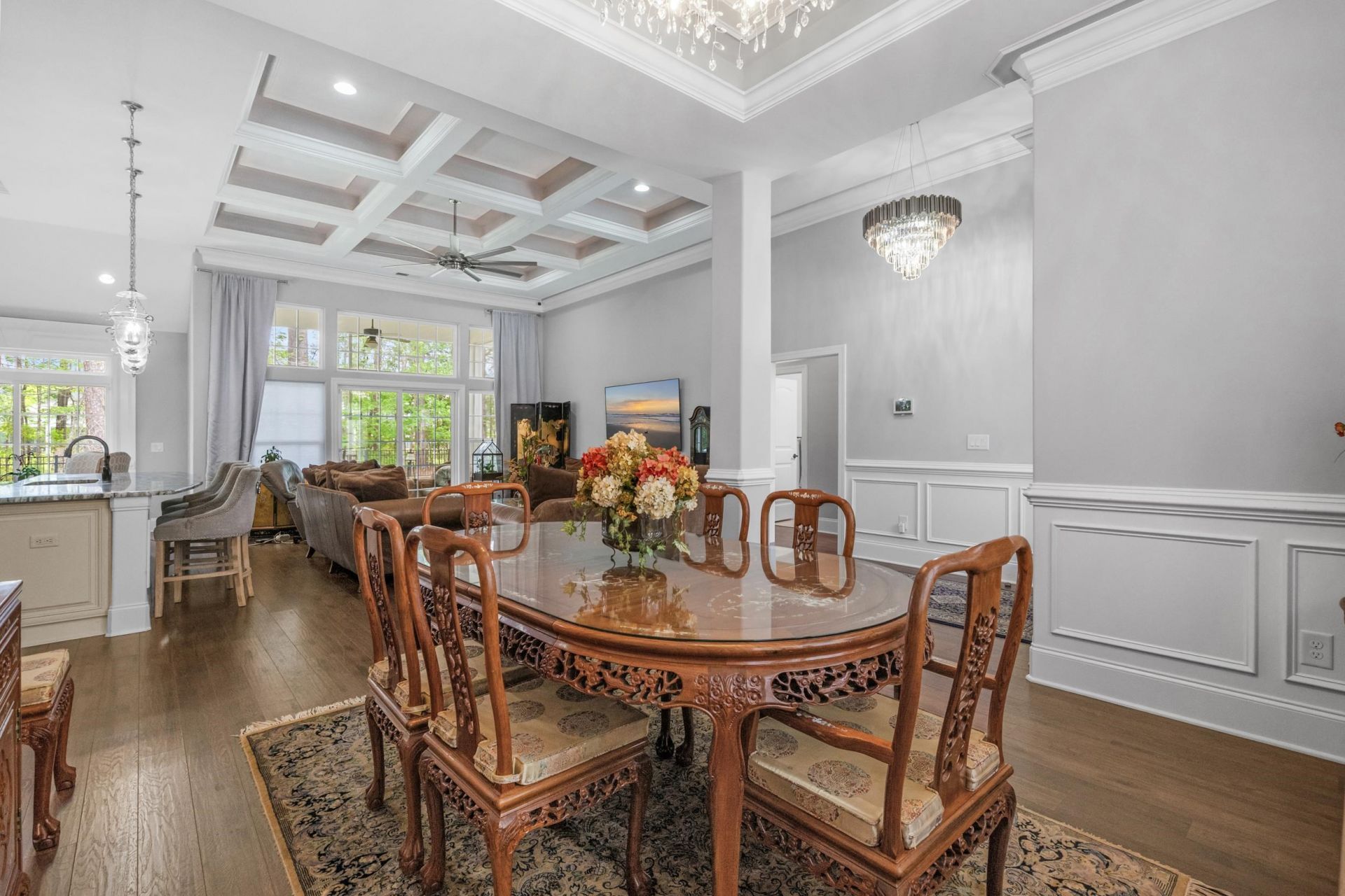 2851 Mcleod Ln.  Photo 16