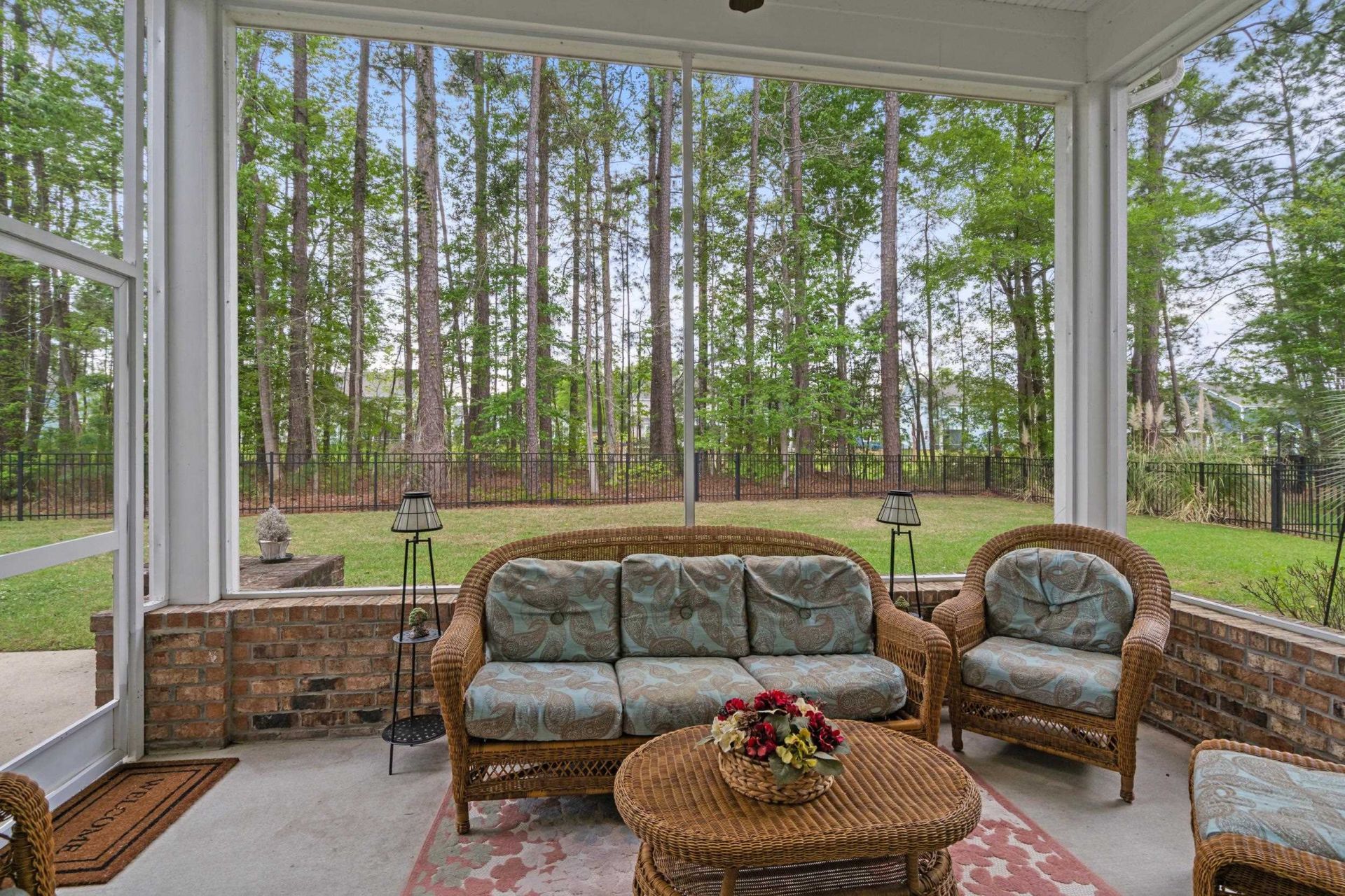 2851 Mcleod Ln.  Photo 23