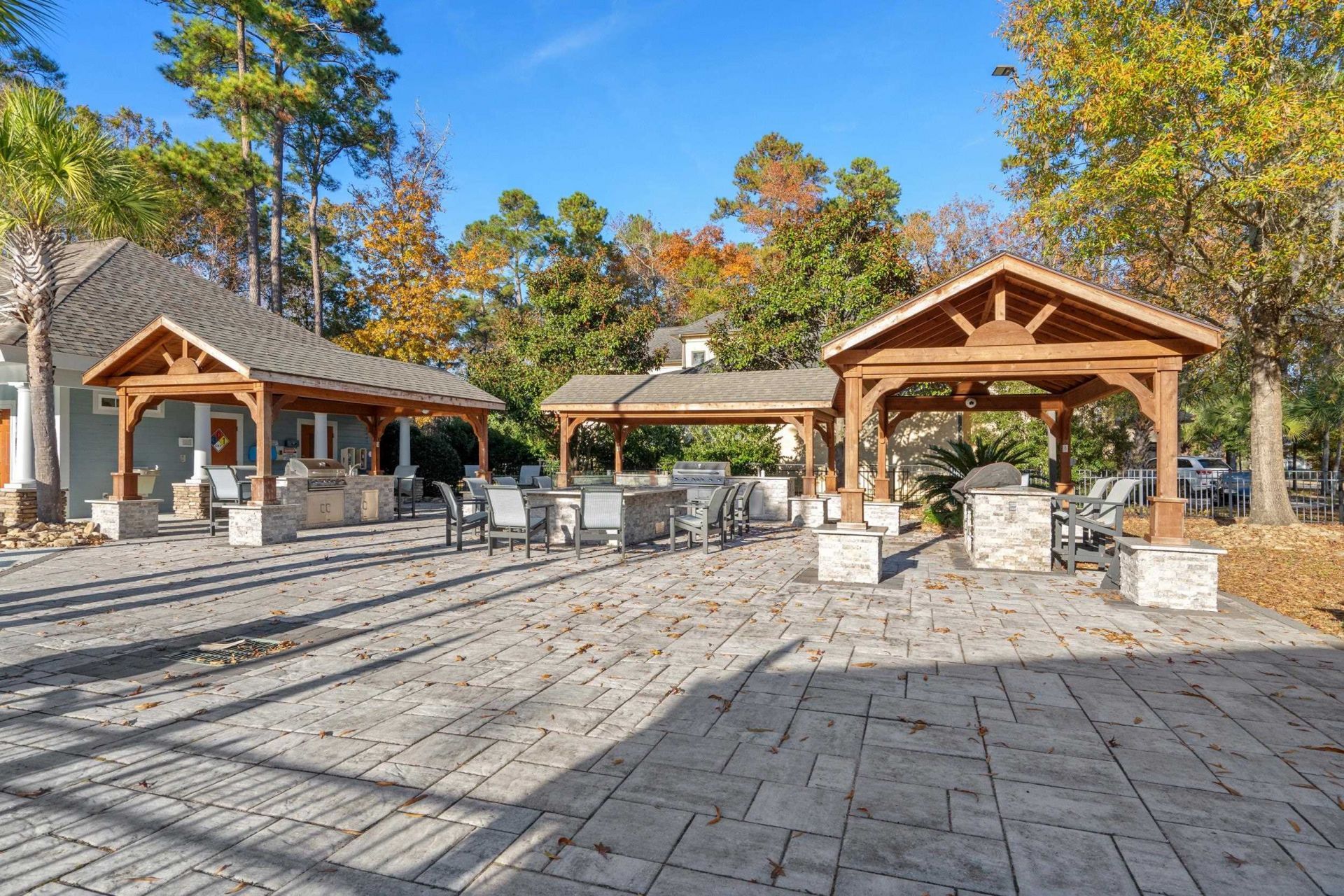 2851 Mcleod Ln.  Photo 57