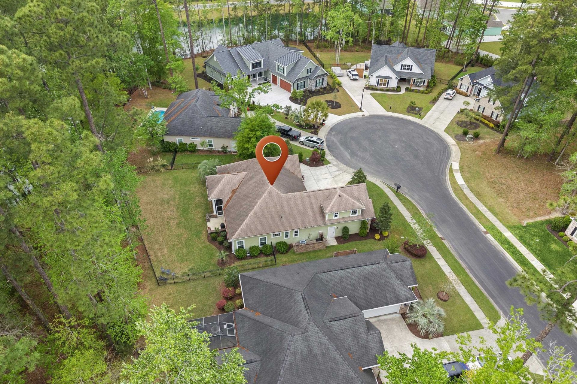 2851 Mcleod Ln.  Photo 6