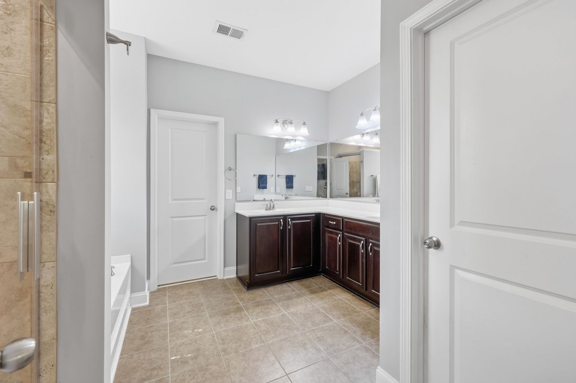 162 Summerlight Dr.  Photo 18