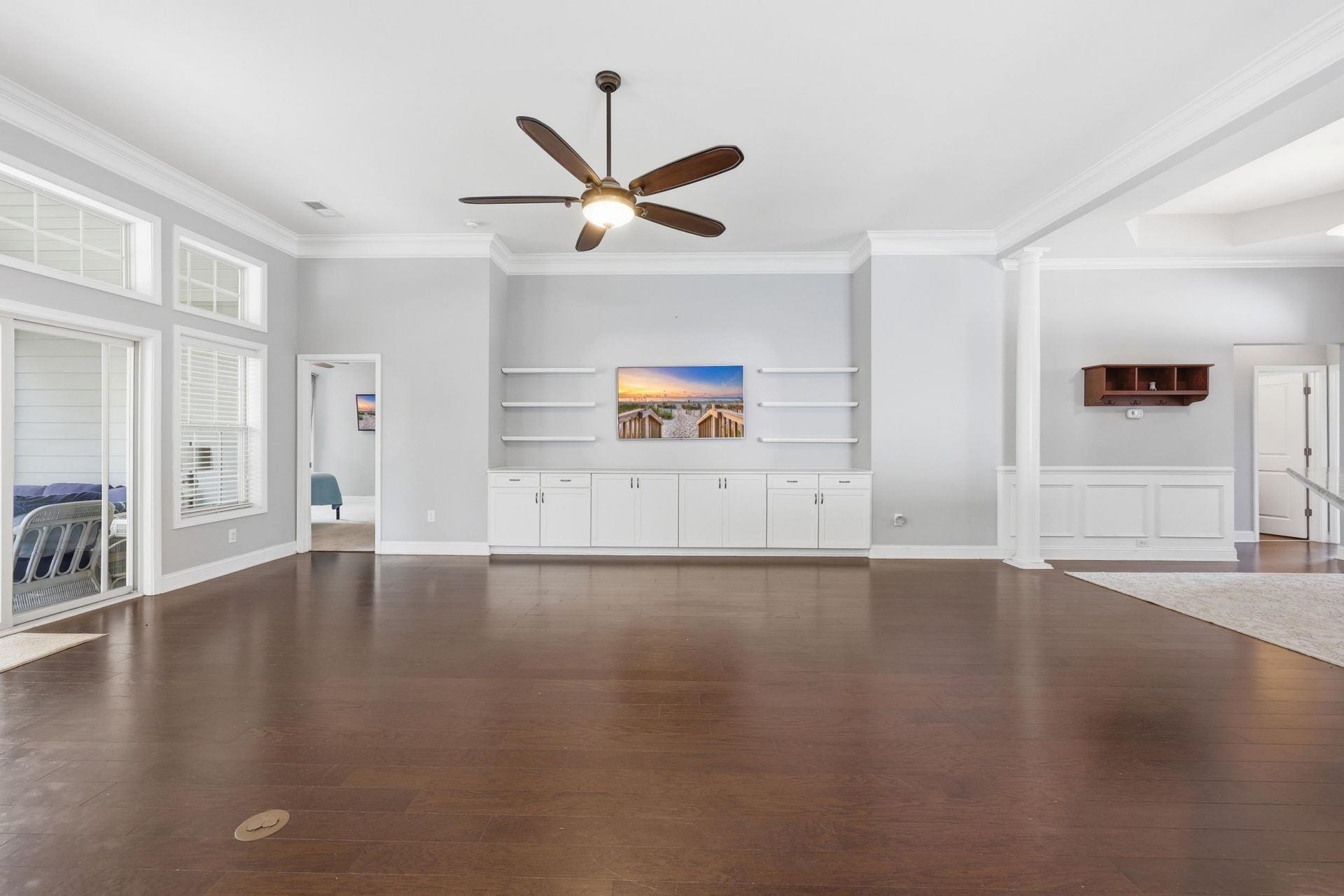 162 Summerlight Dr. Photo 4